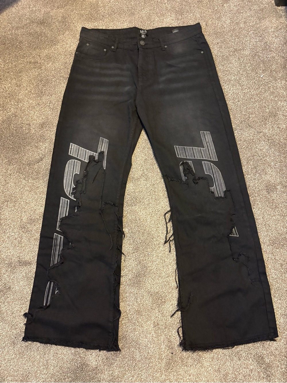 Men’s Black Distressed Jeans